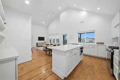 16713 Moby Dick, Jamaica Beach, TX 77554 - Photo 14