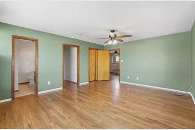 10615 Brinwood Drive, Houston, TX 77043 - Photo 12