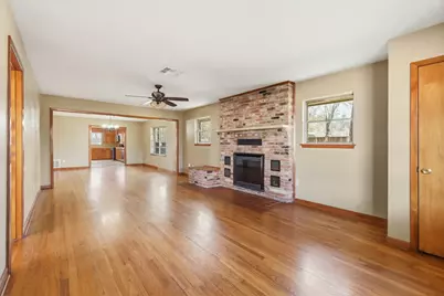 10615 Brinwood Drive, Houston, TX 77043 - Photo 8