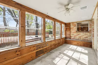 10615 Brinwood Drive, Houston, TX 77043 - Photo 32