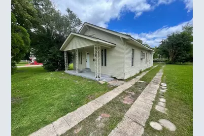 2010 13th Street, Port Arthur, TX 77640 - Photo 2