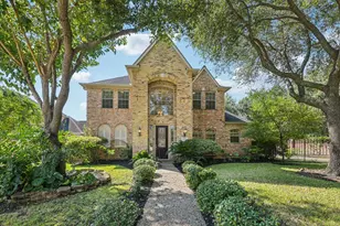 13331 Brentonwood Ln, Houston, TX 77077 - Photo 1