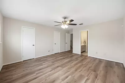 10336 Briar Forest Drive, Houston, TX 77042 - Photo 12