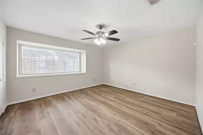 10336 Briar Forest Drive, Houston, TX 77042 - Photo 14