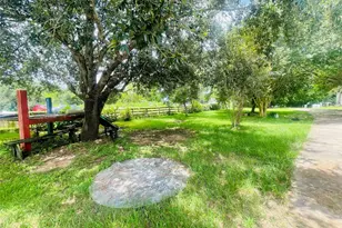 20315 County Rd 48, Rosharon, TX 77583 - Photo 2