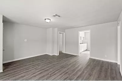 6314 Crestville Street, Houston, TX 77033 - Photo 4