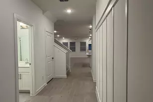 4715 Bay Vista Dr, Baytown, TX 77523 - Photo 6