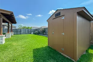 14 Palmdale Ln, Manvel, TX 77578 - Photo 32