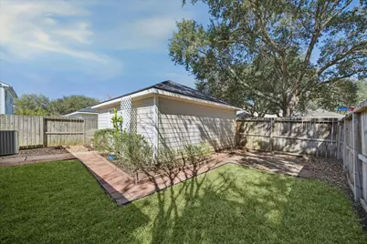 3903 Southern Bend, Missouri City, TX 77459 - Photo 16