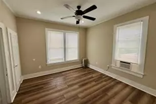 1403 14th St, Huntsville, TX 77340 - Photo 6