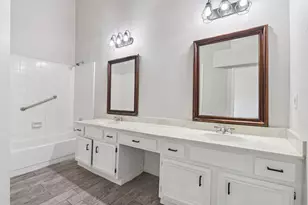 11306 Bayou Pl Ln, Houston, TX 77099 - Photo 24