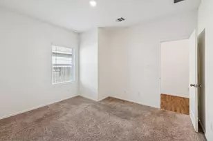 408 Gabriels Bluff Dr, Georgetown, TX 78626 - Photo 22