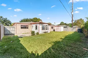 9723 Cedar Bluff Dr, Houston, TX 77064 - Photo 34