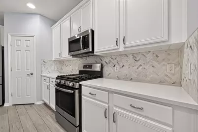 21610 Avalon Queen Drive, Spring, TX 77379 - Photo 8