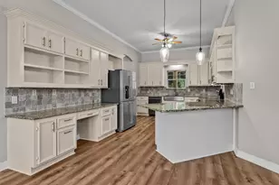 1187 Oak Ln, Conroe, TX 77316 - Photo 18