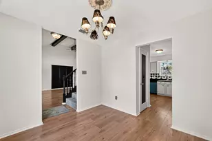 4911 Meadowood Cir, Baytown, TX 77521 - Photo 8