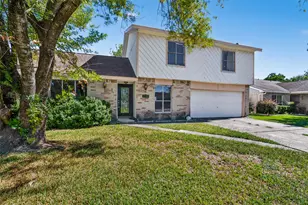 4911 Meadowood Cir, Baytown, TX 77521 - Photo 6