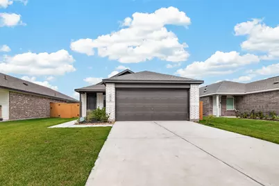 7814 Lavender Jade Drive, Rosharon, TX 77583 - Photo 1