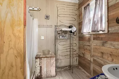 101 W Planters Street, San Augustine, TX 75972 - Photo 14