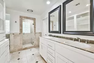 12431 Broken Bough Dr, Houston, TX 77024 - Photo 22