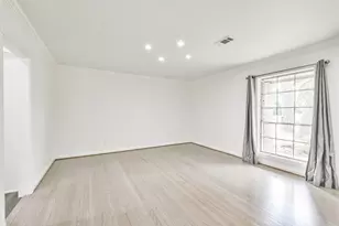 12431 Broken Bough Dr, Houston, TX 77024 - Photo 6