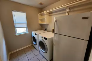 1011 Lexington Green Dr, Missouri City, TX 77459 - Photo 16