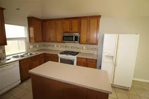 1011 Lexington Green Dr, Missouri City, TX 77459 - Photo 8