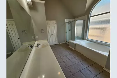 1011 Lexington Green Drive, Missouri City, TX 77459 - Photo 24