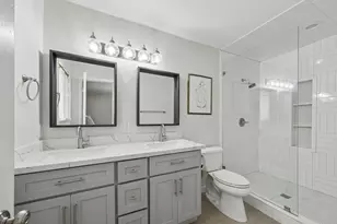 1919 Ashford Hollow Ln, Houston, TX 77077 - Photo 18