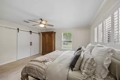 1919 Ashford Hollow Lane, Houston, TX 77077 - Photo 16