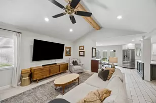 1919 Ashford Hollow Ln, Houston, TX 77077 - Photo 8