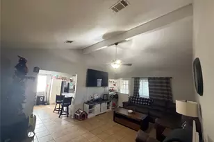 9909 Cardinal St, La Porte, TX 77571 - Photo 8
