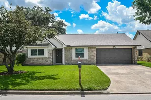 2113 Georgetown St, Katy, TX 77493 - Photo 2