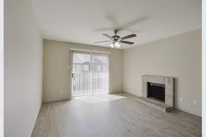12905 Woodforest Bl #704, Houston, TX 77015 - Photo 2