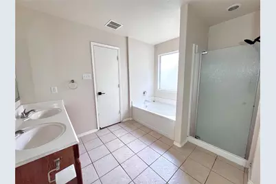 19031 Prairie Bluff Drive, Cypress, TX 77433 - Photo 10