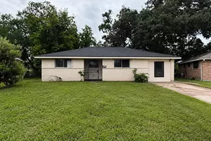 14531 Essendine Ln, Houston, TX 77045 - Photo 2