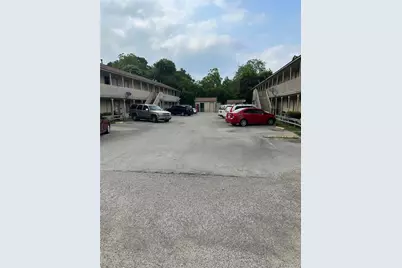 201 Sands Street #19, Angleton, TX 77515 - Photo 6