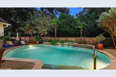 2 Taper Glow Place, The Woodlands, TX 77381 - Photo 24