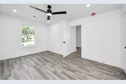 13318 Chimney Sweep Drive, Houston, TX 77041 - Photo 14