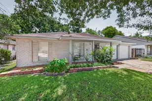 11443 Newbrook Dr, Houston, TX 77072 - Photo 2