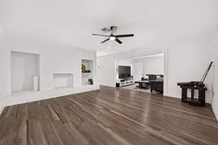 11443 Newbrook Dr, Houston, TX 77072 - Photo 8