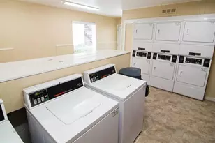 424 S Bender Ave, Humble, TX 77338 - Photo 10