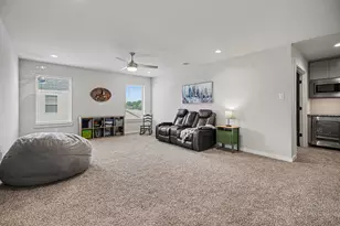 94 Dorado Dr, Friendswood, TX 77546 - Photo 14