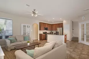 3 Pine Needle Pl, The Woodlands, TX 77382 - Photo 4