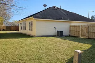 4031 Raspberry Ct, Dickinson, TX 77539 - Photo 20