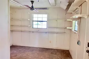 5012 Winding Way, Dickinson, TX 77539 - Photo 16