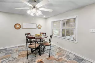 970 Evergreen Ln, Beaumont, TX 77706 - Photo 12