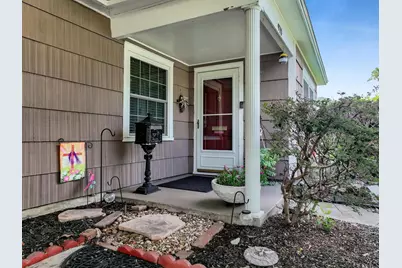 970 Evergreen Lane, Beaumont, TX 77706 - Photo 2