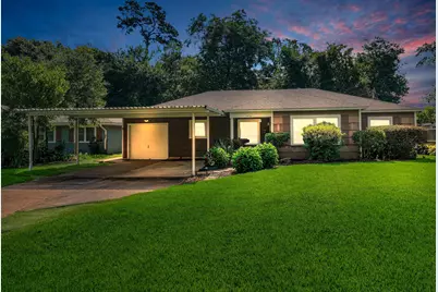 970 Evergreen Lane, Beaumont, TX 77706 - Photo 1