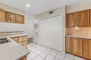 3648 Youpon, Huntsville, TX 77340 - Photo 8